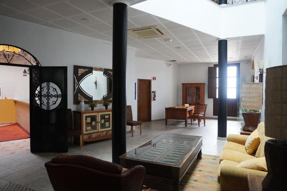 Hotel Montesion Luz Del Desierto Lucainena de las Torres Exteriör bild